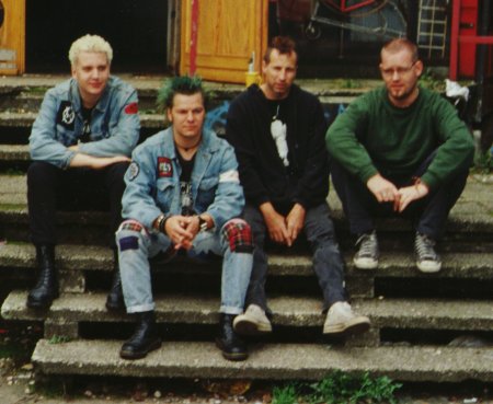 20000101_0019.jpg - click for next picture