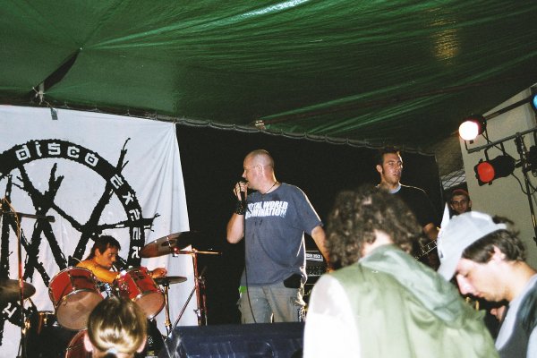 20020803_0037.jpg - click for next picture