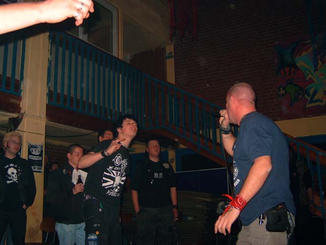 20040403_0027.jpg - click for next picture