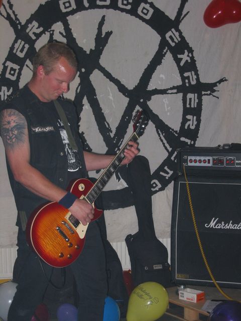 20040513_0012.jpg - click for next picture