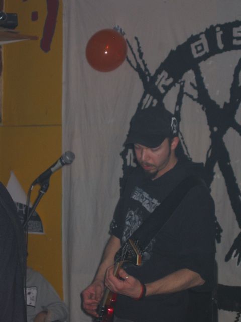 20040513_0069.jpg - click for next picture